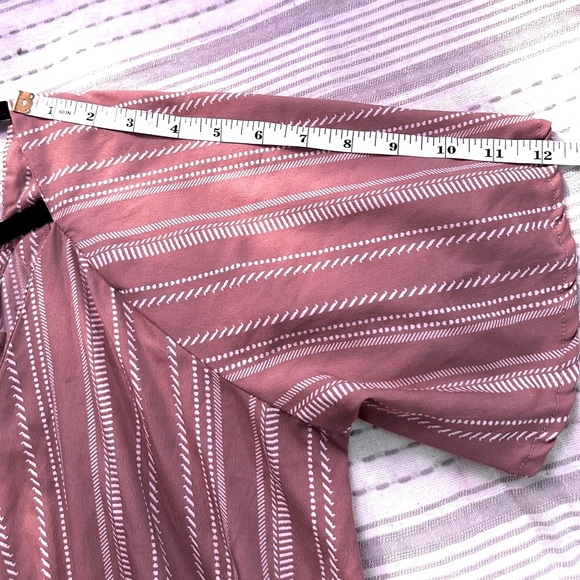 ⭐️INDULGE Romper, XL, Mauve/White Striped/Flutter Sleeves, Classy & Fun! 💕 - Picture 12 of 13